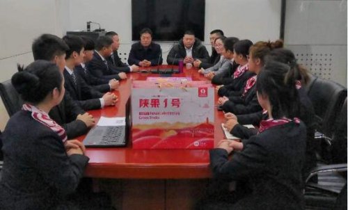 新春送祝福 温情暖人心 ——春节前夕集团领导走访慰问一线员工
